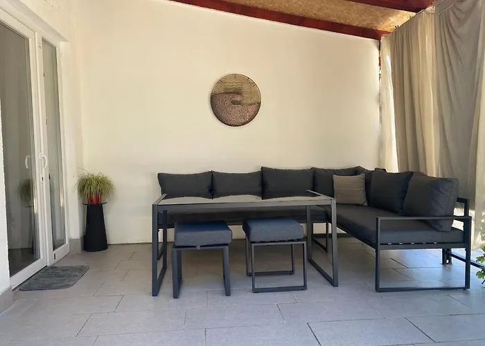 Ana Apartments